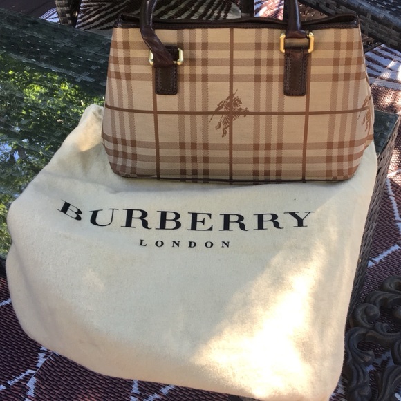 Burberry Handbags - Vintage Burberry of London Bag